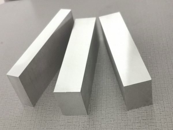 冷軋模具鋼屬于碳鋼嗎？